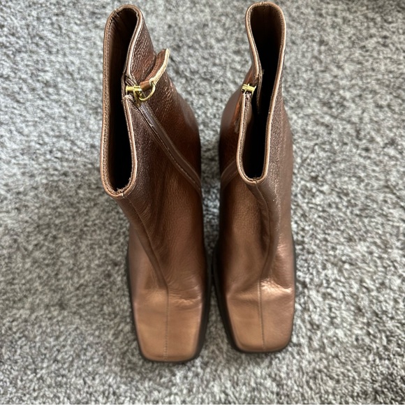 Alohas Women's South Shimmer Quartz Rose Gold Leather Booties Heeled Boots NWT - Picture 8 of 8